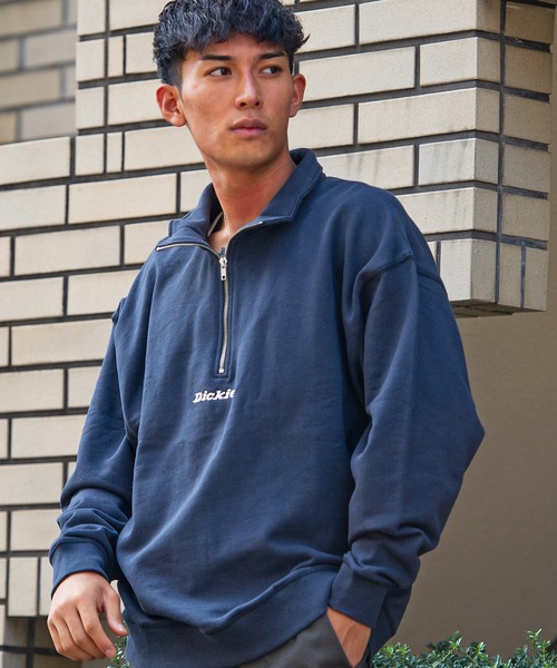 Dickies（ディッキーズ）の「『Dickies/ディッキーズ』裏毛ハーフジップトレーナー（スウェット・メンズ・チャコールグレー/ネイビー/オートミール/グリーン/ホワイト/ブルー系その他/マスタード・M/L）」の3枚目の写真