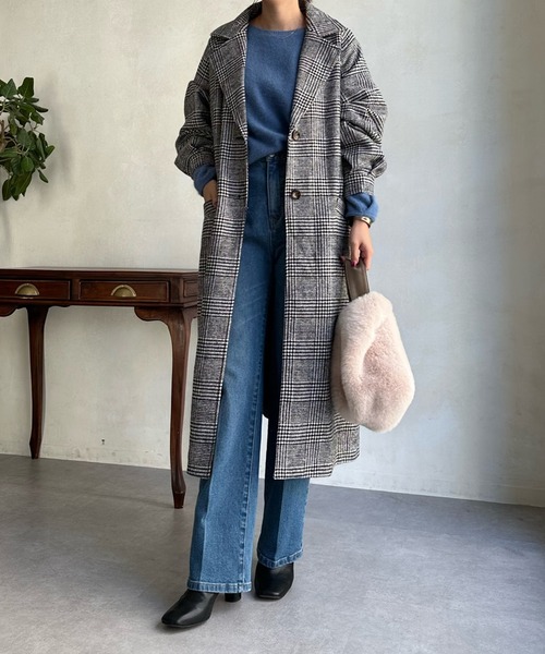 DouDou(ドゥドゥ)の「【WEB限定】チェック柄ボリューム袖ラグランコート(チェスターコート・レディース・ブラック/モカ・FREE)」の6枚目の写真