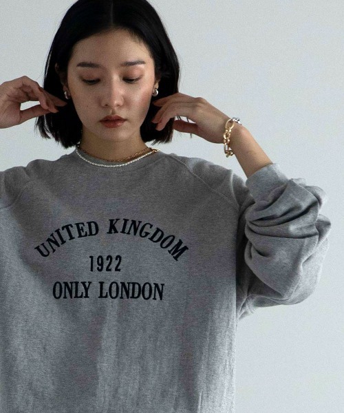 marjour（マージュール）の「UK LOGO SWEAT（スウェット・レディース・グレー/ネイビー・M）」の9枚目の写真