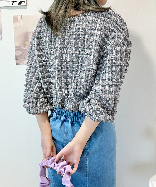 CECIL McBEE(セシルマクビー)の「オフショル2WAYぽこぽこシャーリングトップス(Tシャツ/カットソー・レディース・ブラック/ライトグレー・MEDIUM/LARGE)」の5枚目の写真