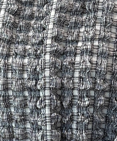 CECIL McBEE(セシルマクビー)の「オフショル2WAYぽこぽこシャーリングトップス(Tシャツ/カットソー・レディース・ブラック/ライトグレー・MEDIUM/LARGE)」の7枚目の写真