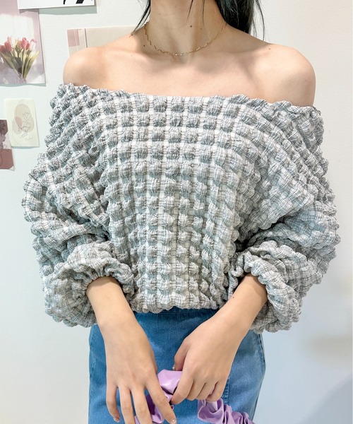 CECIL McBEE(セシルマクビー)の「オフショル2WAYぽこぽこシャーリングトップス(Tシャツ/カットソー・レディース・ブラック/ライトグレー・MEDIUM/LARGE)」の10枚目の写真