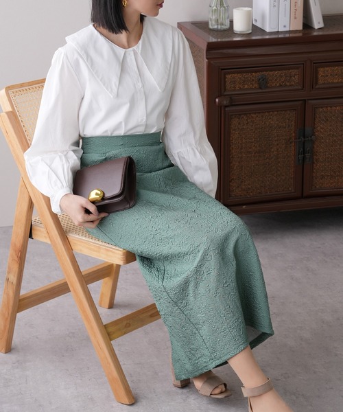 IAMUSE（アイアミューズ）の「【1枚で格上コーデの完成。】フラワーふくれジャガード ナロースカート S0886【IAMUSE】（スカート・レディース・ブラック/パープル/グリーン/アイボリー・FREE）」の7枚目の写真