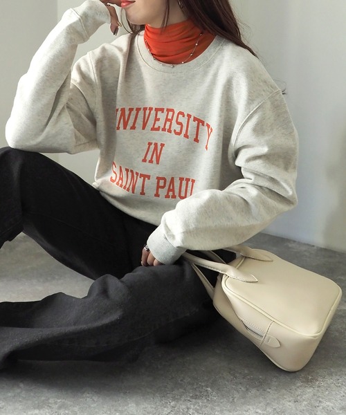 Riberry（リベリー）の「カレッジロゴスウェット（スウェット・レディース・ホワイト×ブラック/ホワイト×グリーン/グレー系その他/グレー系その他2/ネイビー×ホワイト・X-LARGE）」の17枚目の写真