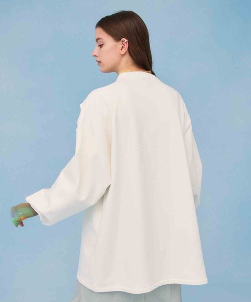 PUBLIC TOKYO（パブリックトウキョウ）の「【三重県産】ショルダーホールオーバーサイズスウェット/カットアウトスエット（スウェット・レディース・ホワイト/ブラック・FREE）」の6枚目の写真