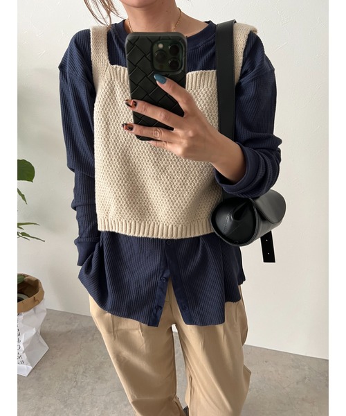 owndaily(オンデイリー)の「シアールーズワッフルシャツ(Tシャツ/カットソー・レディース・ホワイト/ネイビー・FREE)」の15枚目の写真