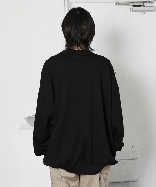 ROOPTOKYO（ループトウキョウ）の「フラワープリントスウェット オーバーサイズ ワンポイント コラボ（スウェット・メンズ・ホワイト/ブラック/ブルー・M/L）」の4枚目の写真