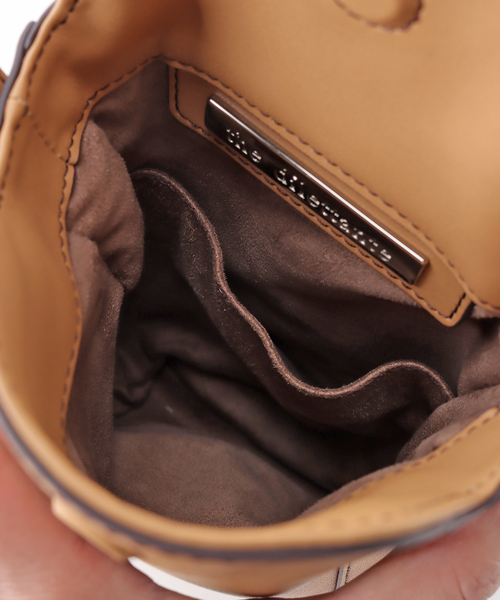 the dilettante（ザ・ディレッタント）の「【the dilettante / ザ ディレッタント】Reuben レザーショルダーバッグ（ショルダーバッグ・メンズ・ブラック/ベージュ・FREE）」の9枚目の写真