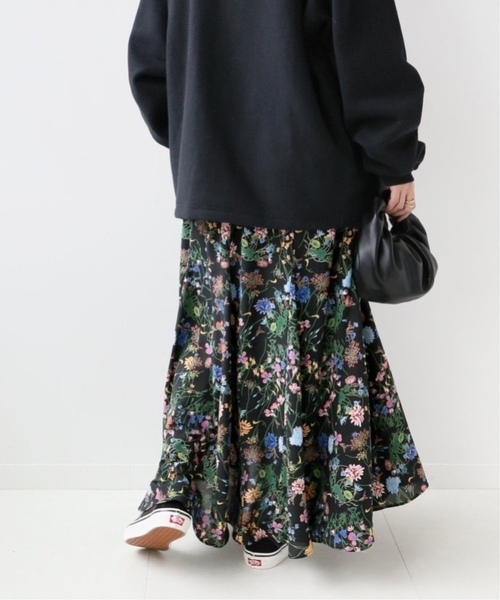 JOURNAL STANDARD relume（ジャーナルスタンダード　レリューム）の「《WEB限定追加2》ブラックフローラルマーメイドスカート（スカート・レディース・グリーン・FREE）」の17枚目の写真