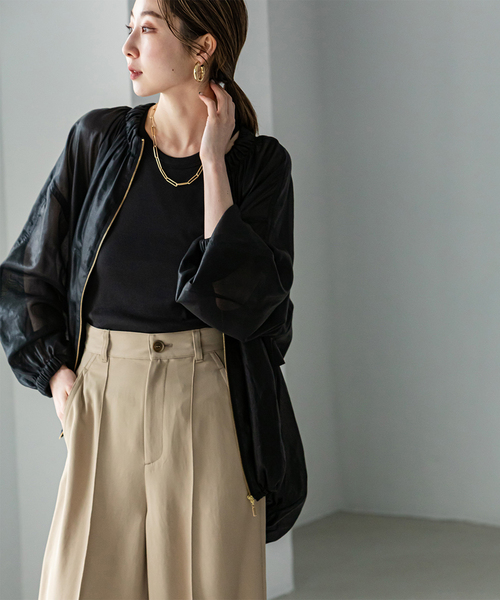 Noble（ノーブル）の「リネンライクシアーギャザーブルゾン（ブルゾン・レディース・ブラック/ベージュ・FREE）」の8枚目の写真