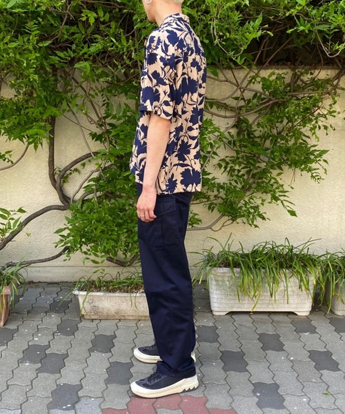 DANKE SCHON（ダンケシェーン）の「Dankeschon/ダンケシェーン/Flower Butcher（シャツ/ブラウス・メンズ・ホワイト/オレンジ系その他/ネイビー/ベージュ・F）」の21枚目の写真