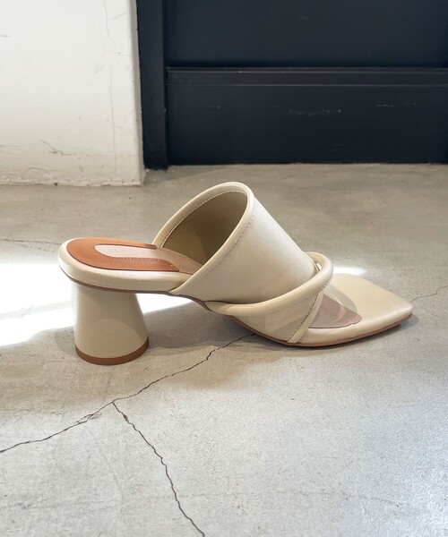 DEICY（デイシー）の「チューブサンダル（サンダル・レディース・ベージュ・M/L）」の7枚目の写真