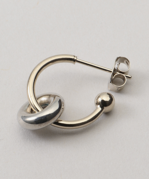 JUSTINE CLENQUET(ジュスティーヌクランケ)の「【JUSTINE CLENQUET/ジャスティーヌ クランケ】 NOA EARRINGS:ピアス(ピアス(両耳用)・レディース・シルバー・FREE)」の4枚目の写真