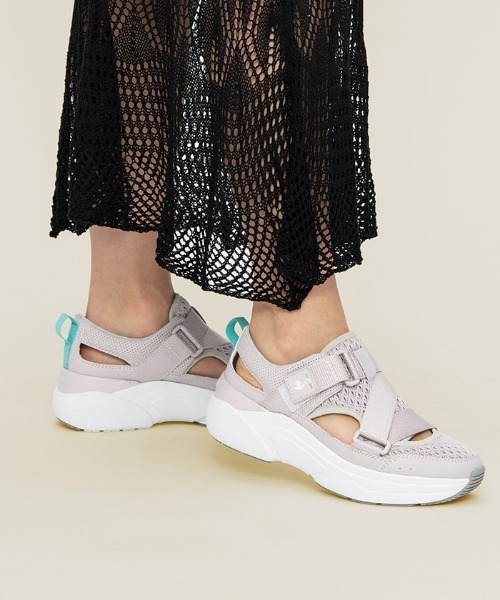 le coq sportif(ルコックスポルティフ)の「LCS ブローニュ SD / レディース シューズ(スニーカー・レディース・パープル系その他・22.5cm/23.0cm/23.5cm/24.0cm/24.5cm/25.0cm)」の6枚目の写真