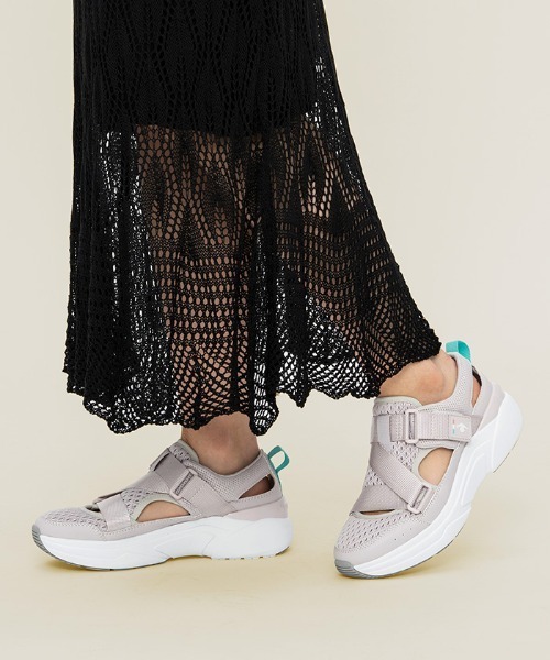 le coq sportif(ルコックスポルティフ)の「LCS ブローニュ SD / レディース シューズ(スニーカー・レディース・パープル系その他・22.5cm/23.0cm/23.5cm/24.0cm/24.5cm/25.0cm)」の7枚目の写真