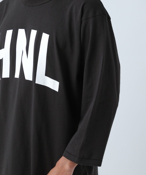 URBAN ISLAND SOCIETY(アーバンアイランドソサエティ)の「【URBAN ISLAND SOCIETY(アーバンアイランドソサエティ)】HNL 7部袖Tシャツ(Tシャツ/カットソー・メンズ・ホワイト/ブラック/ブルー・MEDIUM/LARGE)」の13枚目の写真