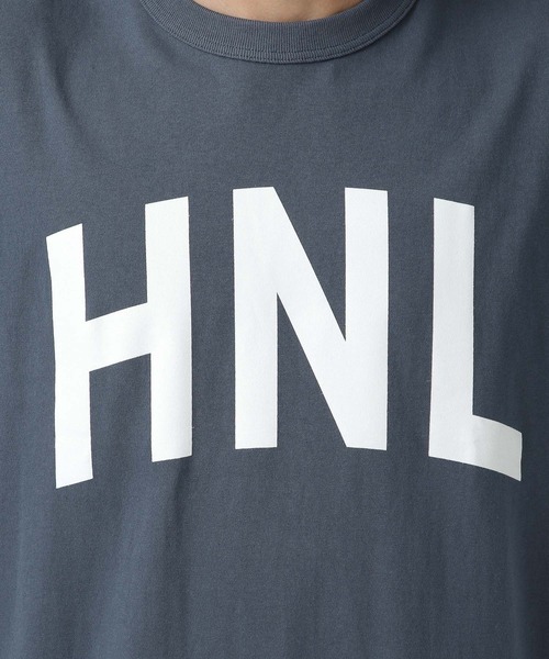 URBAN ISLAND SOCIETY(アーバンアイランドソサエティ)の「【URBAN ISLAND SOCIETY(アーバンアイランドソサエティ)】HNL 7部袖Tシャツ(Tシャツ/カットソー・メンズ・ホワイト/ブラック/ブルー・MEDIUM/LARGE)」の18枚目の写真