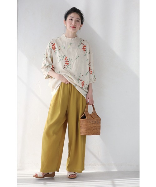 cawaii(カワイイ)の「木漏れ日に咲く小花刺繍ブラウストップス(シャツ/ブラウス・レディース・ベージュ・FREE)」の13枚目の写真