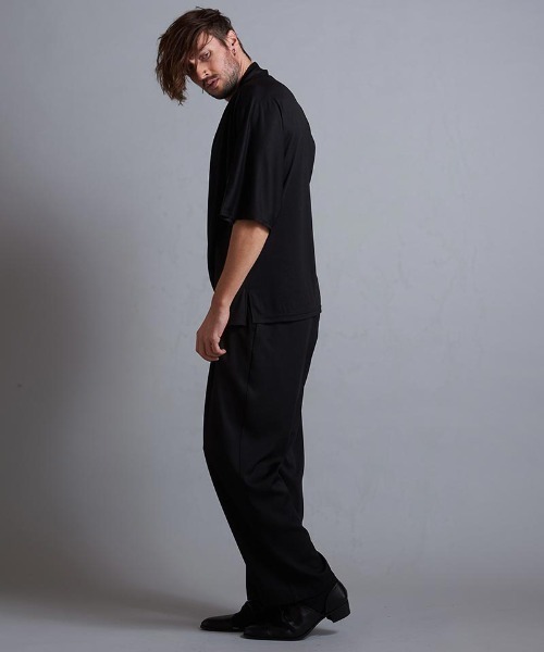 NO ID.(ノーアイディ)の「mt8393-カシュクールドレープドルマンハーフスリーブT Tシャツ(Tシャツ/カットソー・メンズ・ブラック/ホワイト/グレー・ONE SIZE)」の19枚目の写真