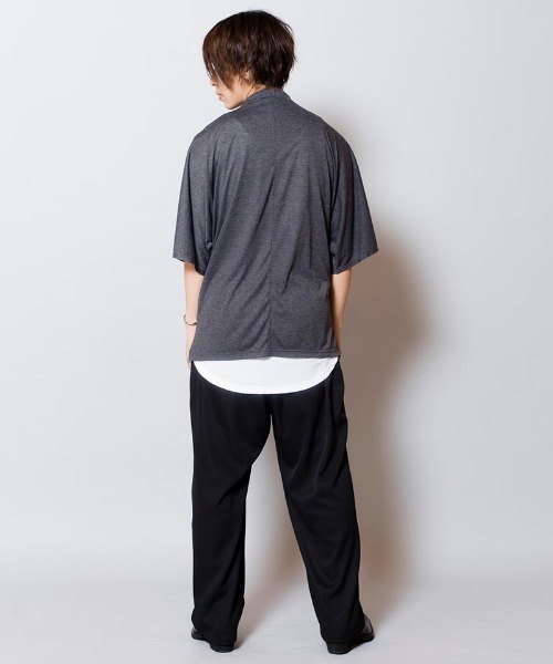 NO ID.(ノーアイディ)の「mt8393-カシュクールドレープドルマンハーフスリーブT Tシャツ(Tシャツ/カットソー・メンズ・ブラック/ホワイト/グレー・ONE SIZE)」の18枚目の写真
