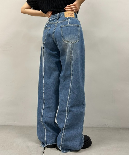 WHO'S WHO gallery（フーズフーギャラリー）の「センターステッチワイドデニム（デニムパンツ・レディース・サックスブルー/ブルー/ブラック・FREE）」の12枚目の写真