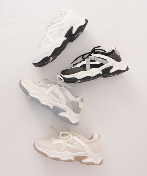 Honeys（ハニーズ）の「厚底ソールスニーカー（スニーカー・レディース・グレー/ブラック/アイボリー/ホワイト/ライトグレー・S/M/L/LL）」の9枚目の写真