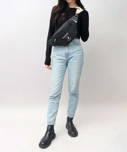 KANGOL(カンゴール)の「ジャガードテープ ウエストポーチ(ボディバッグ/ウエストポーチ・メンズ・ブラック・FREE)」の9枚目の写真