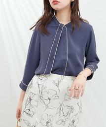 WEB限定 / ねじり配色ボウタイブラウス