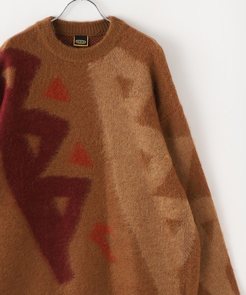 ddp(ディーディーピー)の「【ddp / ディーディーピー】ART GRAPHIC KNIT PULLOVER(ニット/セーター・メンズ・ブルー/ネイビー/ブラック/ホワイト系2/ホワイト系1/ベージュ・MEDIUM/LARGE)」の5枚目の写真