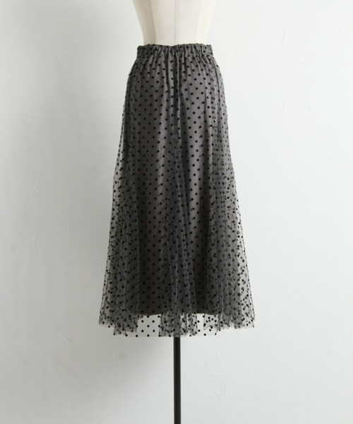 &. NOSTALGIA（アンドドットノスタルジア）の「フロッキードットチュールスカート（スカート・レディース・ブラック/チャコールグレー/ブラウン/アイボリー/グレー・M/S）」の9枚目の写真