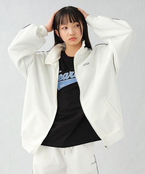 LOVETOXIC(ラブトキシック)の「【LTXC】吸水速乾トラックジャケット(Tシャツ/カットソー・キッズ・サックスブルー/ブラック/オフホワイト・S/L/M/LL)」の5枚目の写真