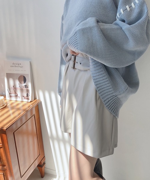 AS KNOW AS plus（アズノゥアズプラス）の「☆ベルト付フェイクレザーショートパンツ（その他パンツ・レディース・ブラック/アイボリー/モカ・FREE）」の5枚目の写真