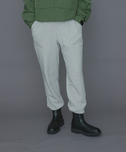 Uiscel（ユイセル）の「『ユニセックス』Uiscel　ヘビーウエイトジョガースウェットパンツ（その他パンツ・レディース・グレー/オートミール・MEDIUM/LARGE）」の10枚目の写真