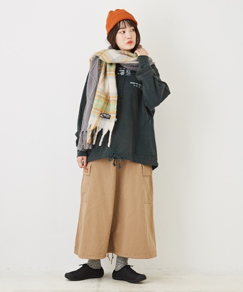 CUBE SUGAR（キューブシュガー）の「ニット切替ストール（ストール/ショール・レディース・アイボリー/ネイビー/グレー・M）」の5枚目の写真