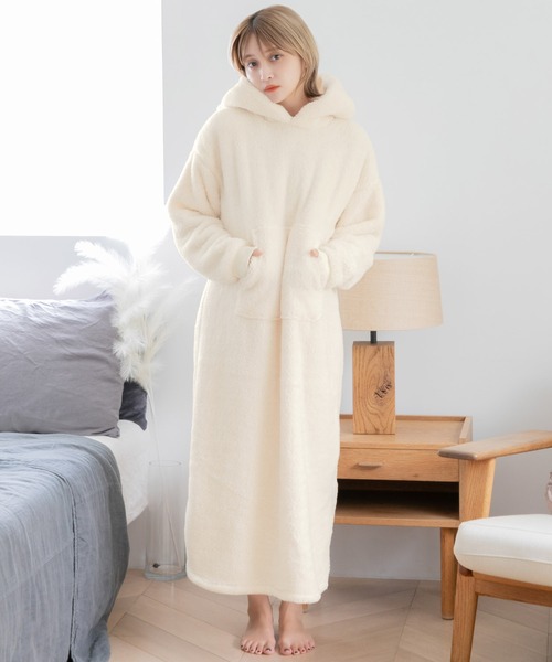 Dita（ディータ）の「ぷっくり耳付き。ねこ耳ファー起毛ワンピース（ルームウェア/パジャマ・レディース・ブルーグレー/アイボリー/ミント/ピンクベージュ/グレー/アッシュブラウン/ブラック・FREE）」の9枚目の写真