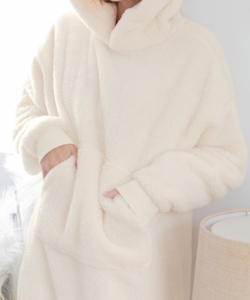 Dita（ディータ）の「ぷっくり耳付き。ねこ耳ファー起毛ワンピース（ルームウェア/パジャマ・レディース・ブルーグレー/アイボリー/ミント/ピンクベージュ/グレー/アッシュブラウン/ブラック・FREE）」の11枚目の写真