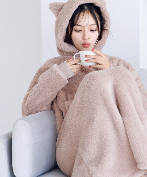 Dita（ディータ）の「ぷっくり耳付き。ねこ耳ファー起毛ワンピース（ルームウェア/パジャマ・レディース・ブルーグレー/アイボリー/ミント/ピンクベージュ/グレー/アッシュブラウン/ブラック・FREE）」の18枚目の写真