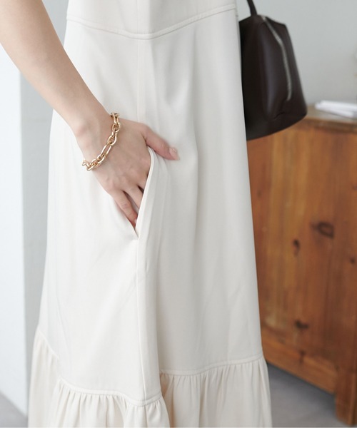 DISCOAT（ディスコート）の「《新色追加！》【WEB限定】ティアードジャンスカ（ジャンパースカート・レディース・ブラウン/ブラック/グレー/アイボリー・MEDIUM）」の15枚目の写真