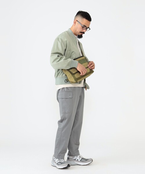 BRIEFING×BEAMS/別注FLEET MESSENGER KHAKI BRIEFING×BEAMS/別注FLEET MESSENGER KHAKI - メルカリ