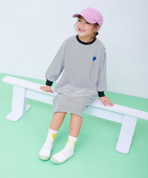 devirock（デビロック）の「ゆったりフィット 上履き (上靴) インソール2枚付き（スリッポン・キッズ・ブルー系2/ホワイト/ラベンダー/サックスブルー系/ミント/ライトグレー/レモンイエロー/グレー系/ピンク系3/グリーン系3/ブルーグレー・17.0cm/18.0cm/19.0cm/21.0cm/22.0cm/23.0cm/24.0cm/16.0cm/20.0cm/16.5cm/17.5cm/18.5cm/19.5cm/20.5cm/21.5cm/22.5cm/23.5cm）」の21枚目の写真