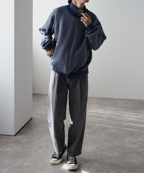 CREARE -LINO-(クレアーレリノ)の「総柄 ドライバーズ ニット ブルゾン <ユニセックス>(ニット/セーター・メンズ・ネイビー/ブラック・M/L)」の7枚目の写真