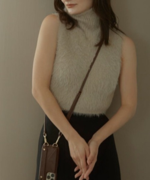 ACYM（アシーム）の「Fluffy nosleeve mini ニット（Tシャツ/カットソー・レディース・ブラック/アイボリー/ベージュ・FREE）」の17枚目の写真