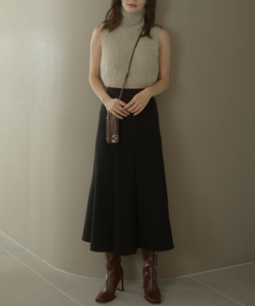 ACYM（アシーム）の「Fluffy nosleeve mini ニット（Tシャツ/カットソー・レディース・ブラック/アイボリー/ベージュ・FREE）」の15枚目の写真