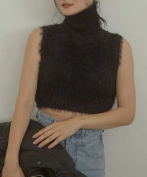 ACYM（アシーム）の「Fluffy nosleeve mini ニット（Tシャツ/カットソー・レディース・ブラック/アイボリー/ベージュ・FREE）」の12枚目の写真