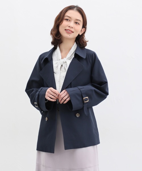 Honeys(ハニーズ)の「撥水加工ハーフ丈トレンチコート(トレンチコート・レディース・ネイビー/ダークベージュ/アイボリー/ピンク系その他・S/M/L/LL)」の10枚目の写真