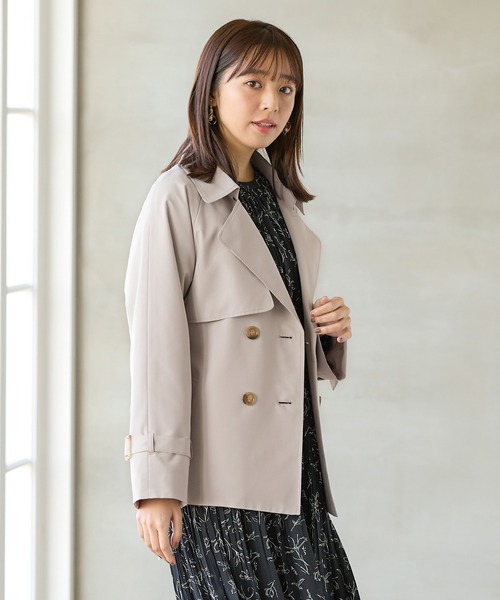 Honeys(ハニーズ)の「撥水加工ハーフ丈トレンチコート(トレンチコート・レディース・ネイビー/ダークベージュ/アイボリー/ピンク系その他・S/M/L/LL)」の16枚目の写真