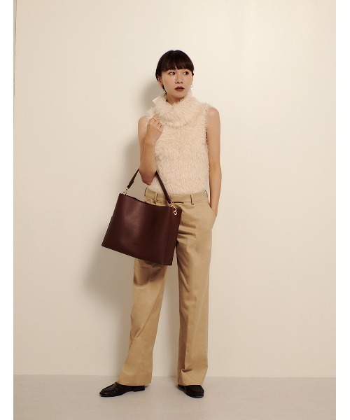 RANDEBOO（ランデブー）の「Bucket side bag（ショルダーバッグ・レディース・ブラック/ダークブラウン/グレイッシュベージュ・FREE）」の11枚目の写真