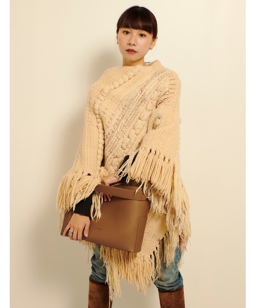 RANDEBOO（ランデブー）の「Bucket side bag（ショルダーバッグ・レディース・ブラック/ダークブラウン/グレイッシュベージュ・FREE）」の9枚目の写真