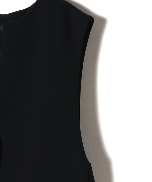 SHIPS（シップス）の「〈セレモニー対応可〉ダブルクロス ジレ  24SS（セットアップ対応）◇（ベスト・レディース・ネイビー/ライトグレー・ONE SIZE）」の11枚目の写真