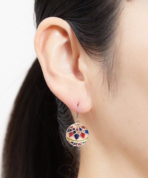 gargle(ガーグル)の「gargle ガーグル:JAPANシリーズ ステンド まり 鞠 ピアス(ピアス(両耳用)・レディース・レッド/オレンジ・FREE)」の5枚目の写真